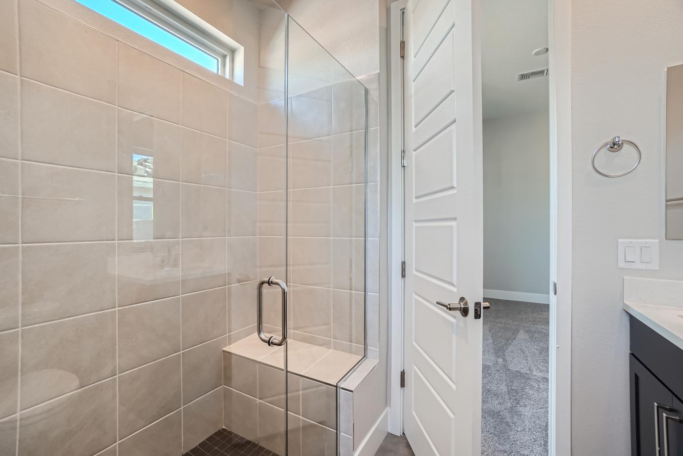 Beautiful brand new, never lived in single story Pulte home with 4 bed – image 20