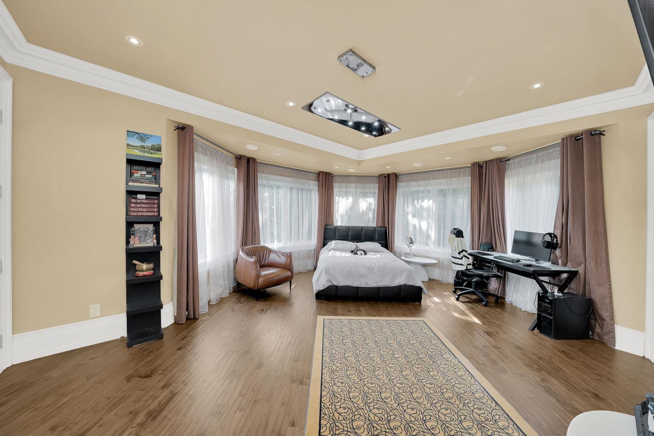 24 Dew Drop Court, Vaughan, Ontario, L6A 1E9, Canada, 6 Bedrooms Bedrooms, ,8 BathroomsBathrooms,Residential,For Sale,24 Dew Drop Court,1640886