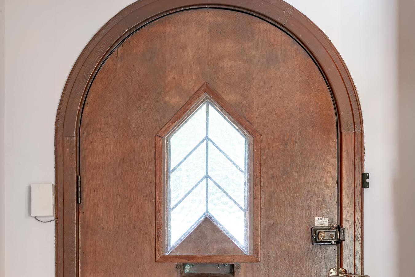 Harestone Hill, Caterham, CR3 6DH, United Kingdom, 5 Bedrooms Bedrooms, ,2 BathroomsBathrooms,Residential,For Sale,Harestone Hill,1640865