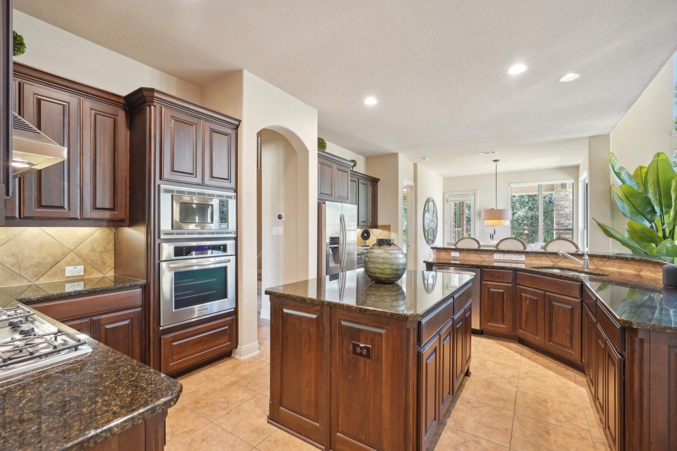 7026 Hovingham, San Antonio, TX, 78257, United States, 5 Bedrooms Bedrooms, ,5 BathroomsBathrooms,Residential,For Sale,7026 Hovingham,1640862