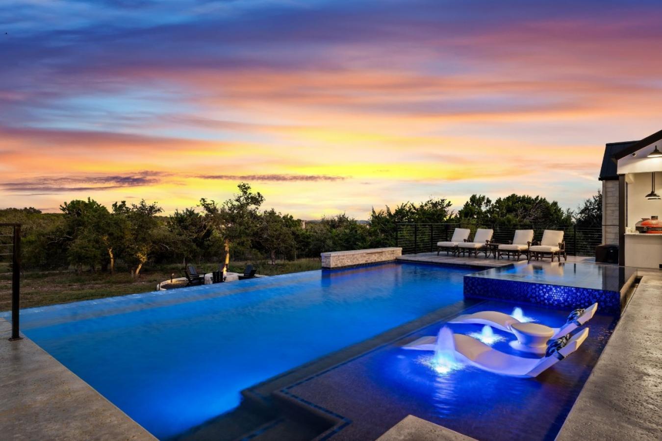 8601 Springdale Ridge Drive, Austin, TX, 78738, United States, 6 Bedrooms Bedrooms, ,4 BathroomsBathrooms,Residential,For Sale,8601 Springdale Ridge Drive,1641067