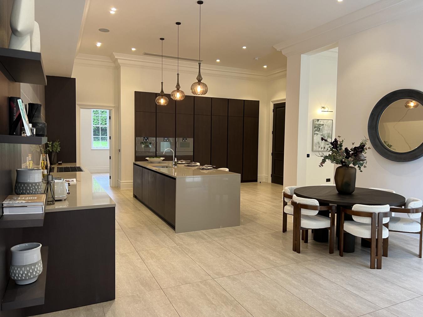 Crown Estate, Torland Drive, Oxshott, KT22, United Kingdom, 6 Bedrooms Bedrooms, ,8 BathroomsBathrooms,Residential,For Sale,Crown Estate, Torland Drive,1641042