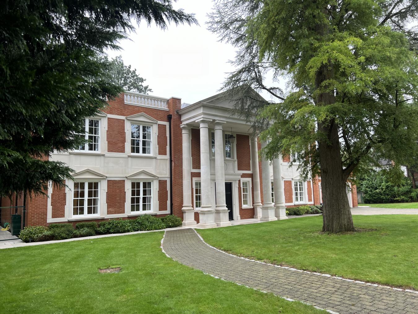 Crown Estate, Torland Drive, Oxshott, KT22, United Kingdom, 6 Bedrooms Bedrooms, ,8 BathroomsBathrooms,Residential,For Sale,Crown Estate, Torland Drive,1641042