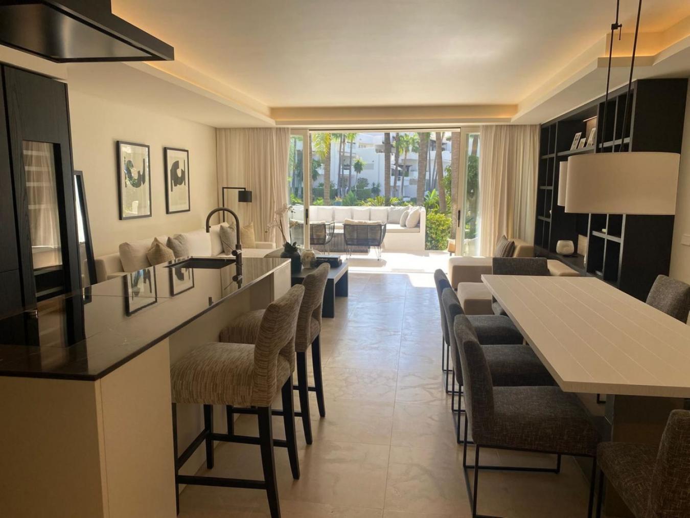 Puente Romano, Golden Mile, Marbella, Málaga, 29601, Spain, 3 Bedrooms Bedrooms, ,3 BathroomsBathrooms,Residential,For Sale,Puente Romano, Golden Mile,1641046