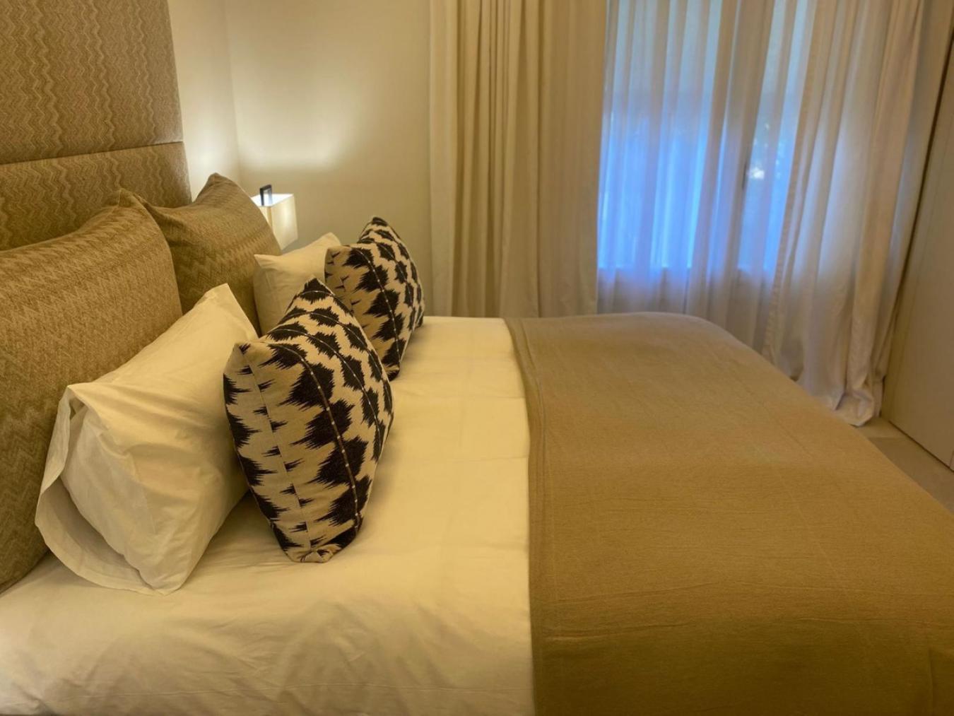 Puente Romano, Golden Mile, Marbella, Málaga, 29601, Spain, 3 Bedrooms Bedrooms, ,3 BathroomsBathrooms,Residential,For Sale,Puente Romano, Golden Mile,1641046