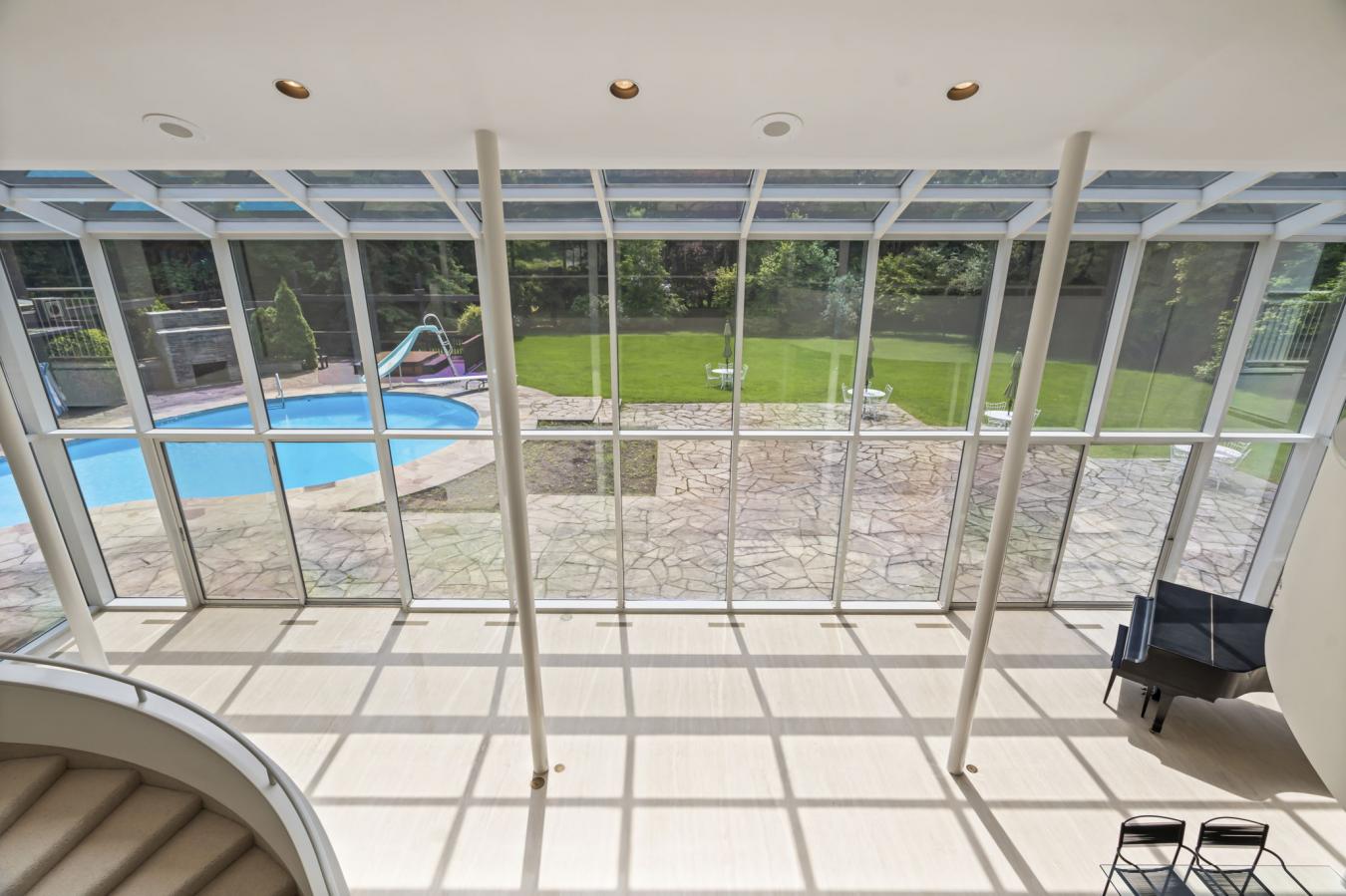 50 Park Lane Circ, Toronto, ON, M3C 2N2, Canada, 8 Bedrooms Bedrooms, ,16 BathroomsBathrooms,Residential,For Sale,50 Park Lane Circ,1640992