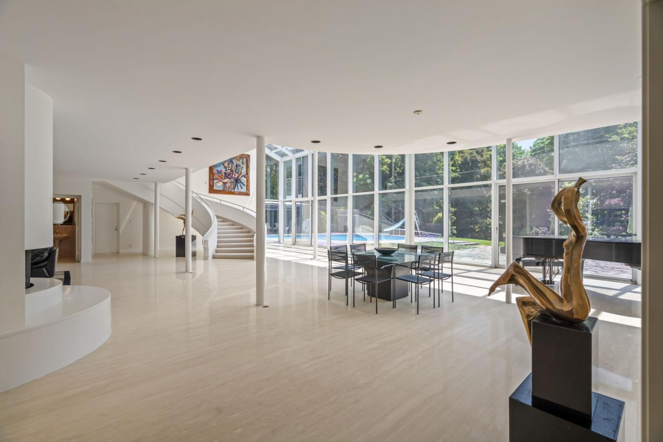 50 Park Lane Circ, Toronto, ON, M3C 2N2, Canada, 8 Bedrooms Bedrooms, ,16 BathroomsBathrooms,Residential,For Sale,50 Park Lane Circ,1640992