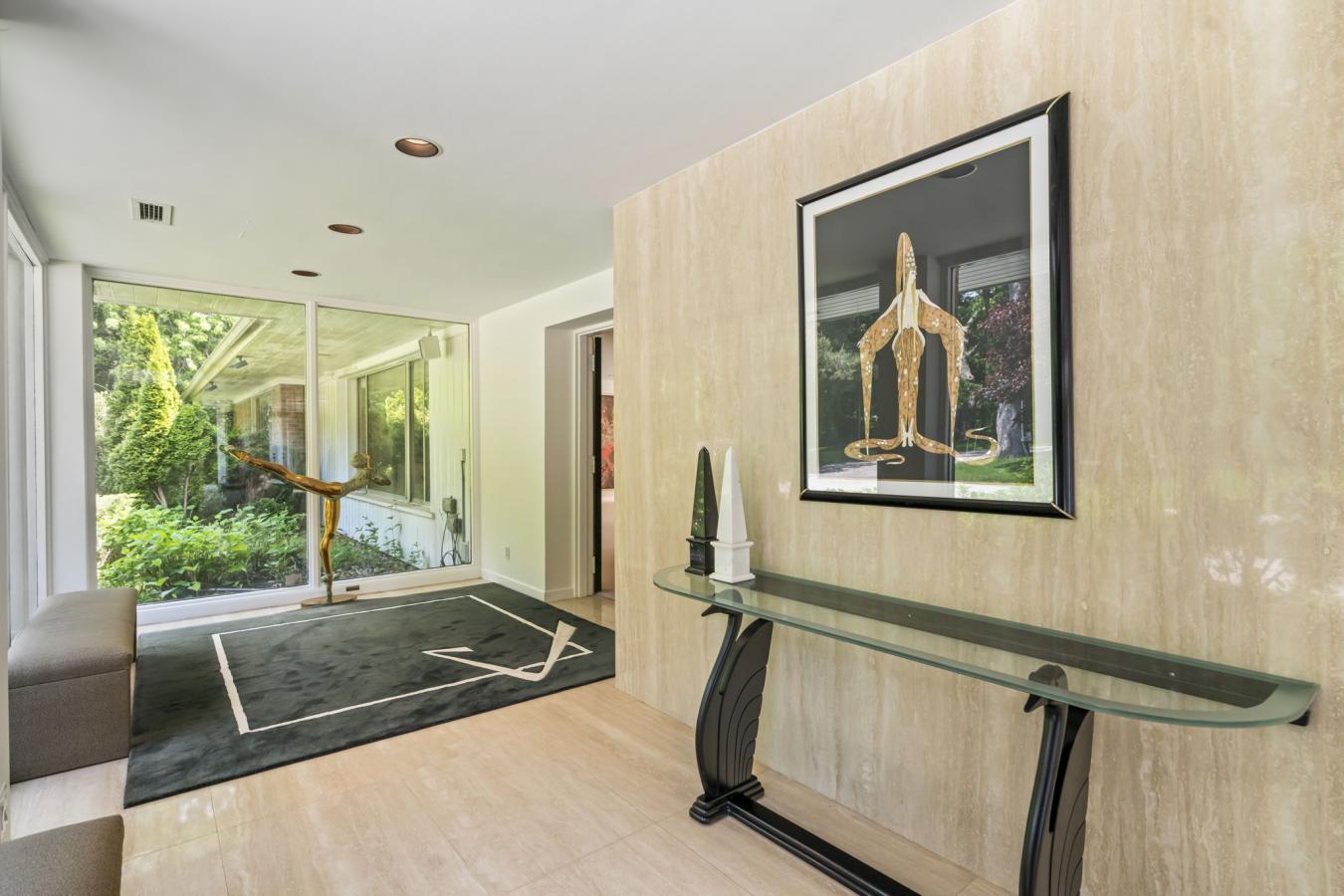 50 Park Lane Circ, Toronto, ON, M3C 2N2, Canada, 8 Bedrooms Bedrooms, ,16 BathroomsBathrooms,Residential,For Sale,50 Park Lane Circ,1640992