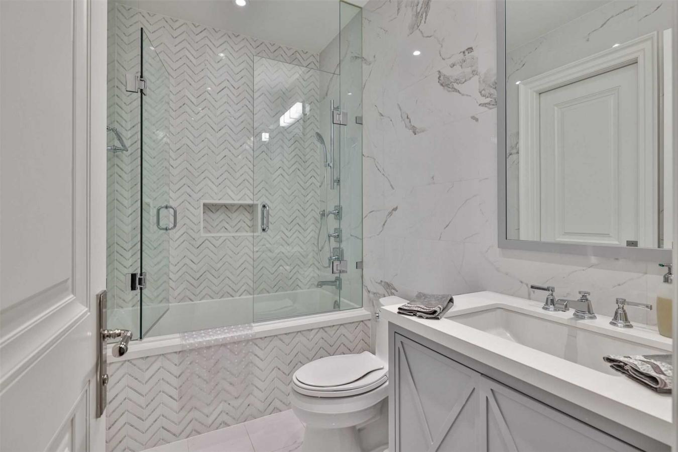 157 Forest Hill Rd, Toronto, ON, M5P 2N2, Canada, 4 Bedrooms Bedrooms, ,7 BathroomsBathrooms,Residential,For Sale,157 Forest Hill Rd,1640972