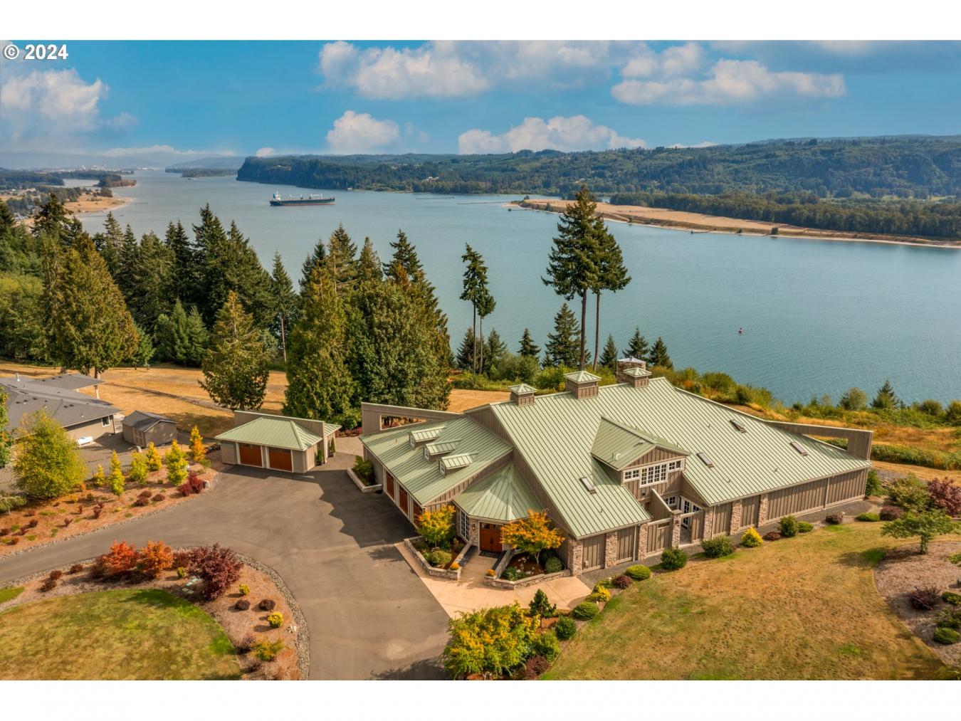 545 MCADAMS ROAD, Longview, WA, 98632, United States, 4 Bedrooms Bedrooms, ,5 BathroomsBathrooms,Residential,For Sale,545 MCADAMS ROAD,1640965