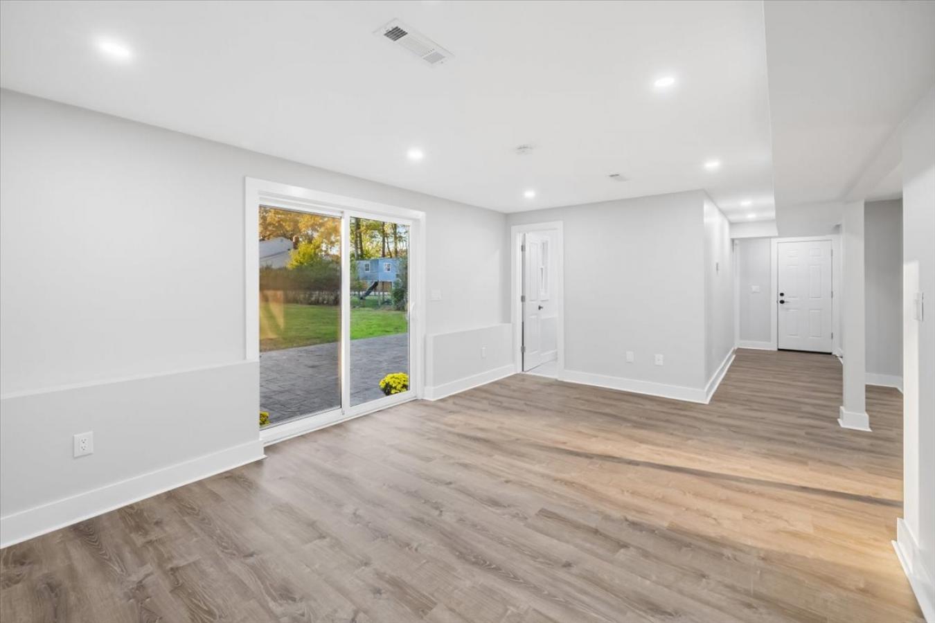 135 New Dover Avenue, Colonia, New Jersey, 07067, United States, 5 Bedrooms Bedrooms, ,3 BathroomsBathrooms,Residential,For Sale,135 New Dover Avenue,1640938
