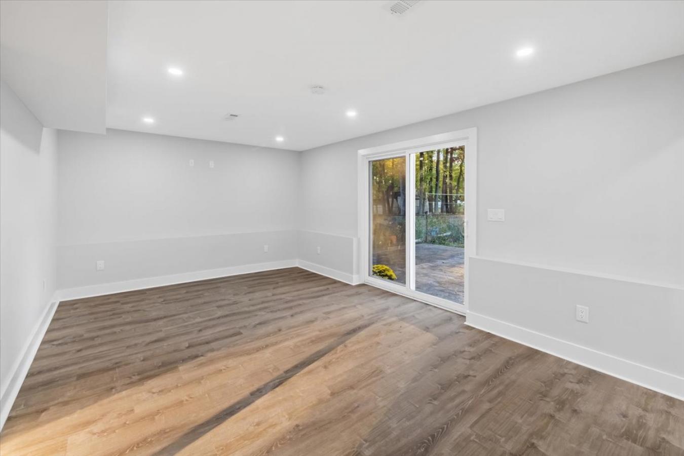 135 New Dover Avenue, Colonia, New Jersey, 07067, United States, 5 Bedrooms Bedrooms, ,3 BathroomsBathrooms,Residential,For Sale,135 New Dover Avenue,1640938