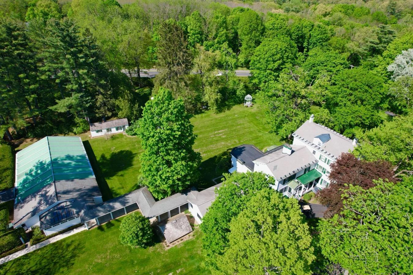 40 Geyser Road, Saratoga Springs, New York, 12866, United States, 7 Bedrooms Bedrooms, ,7 BathroomsBathrooms,Residential,For Sale,40 Geyser Road,1640945