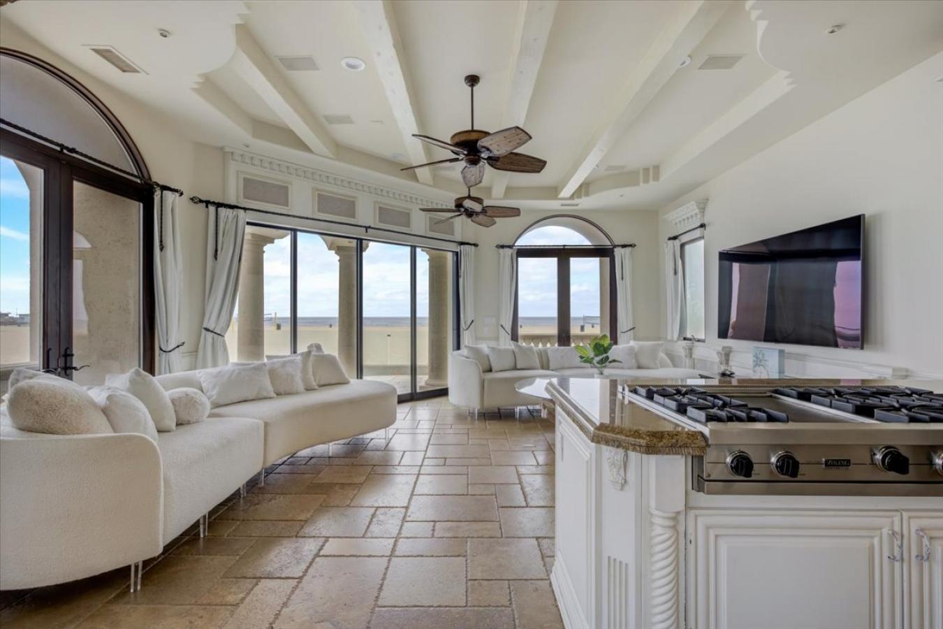 100 The Strand, Hermosa Beach, CA, 90254, United States, 5 Bedrooms Bedrooms, ,4 BathroomsBathrooms,Residential,For Sale,100 The Strand,1640936