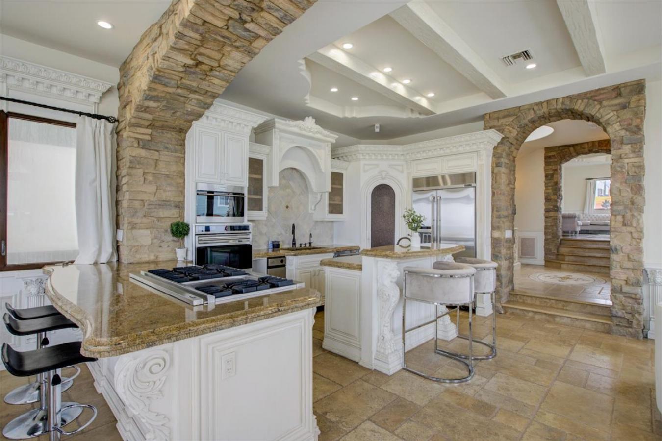100 The Strand, Hermosa Beach, CA, 90254, United States, 5 Bedrooms Bedrooms, ,4 BathroomsBathrooms,Residential,For Sale,100 The Strand,1640936