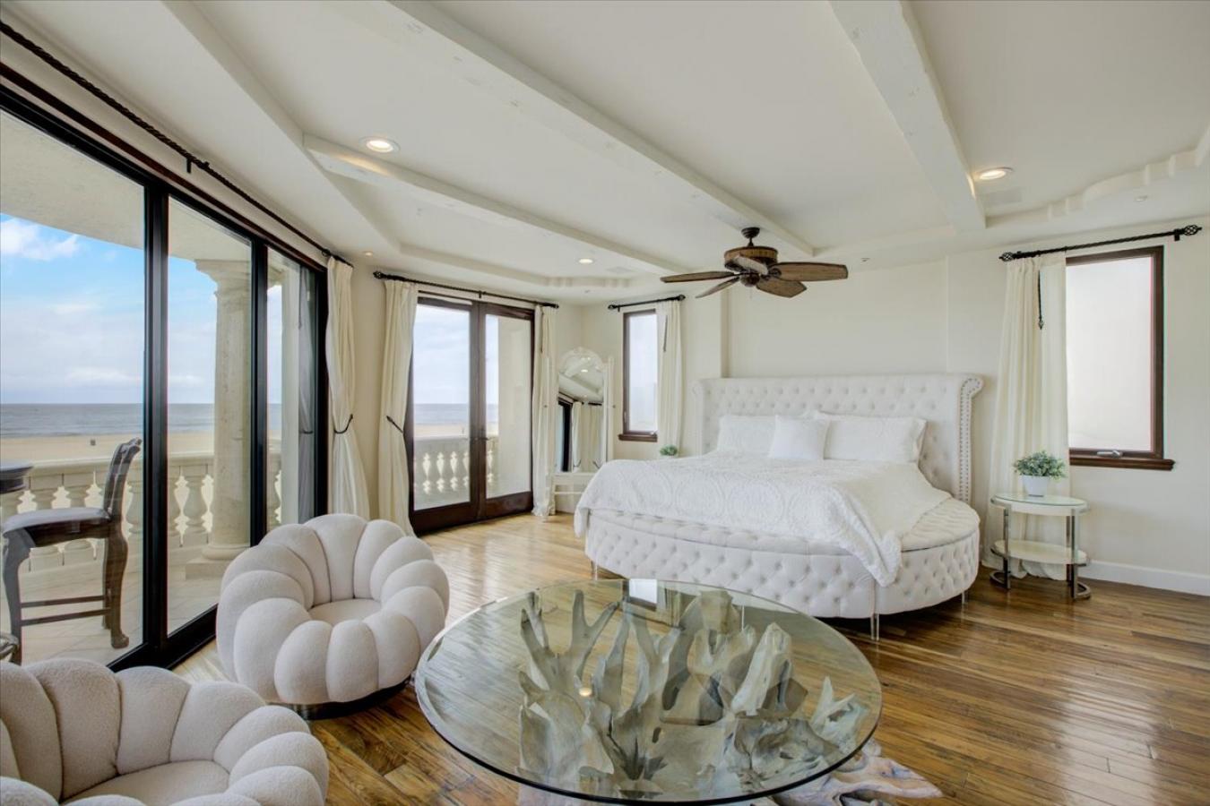 100 The Strand, Hermosa Beach, CA, 90254, United States, 5 Bedrooms Bedrooms, ,4 BathroomsBathrooms,Residential,For Sale,100 The Strand,1640936