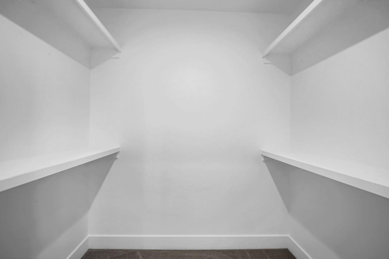 Tempe, Arizona, 85283, United States, 4 Bedrooms Bedrooms, ,3 BathroomsBathrooms,Residential,For Sale,1811719