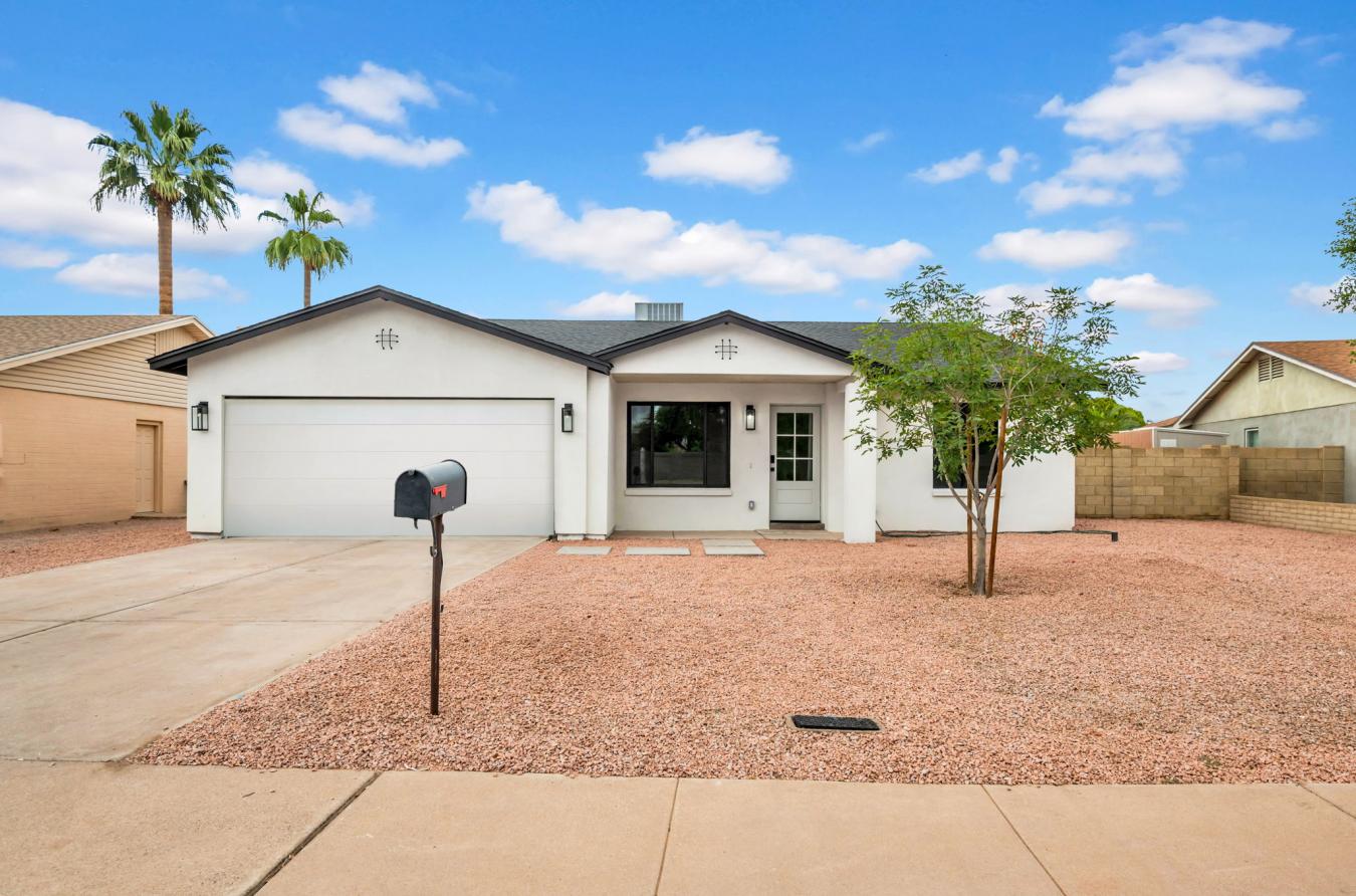 Tempe, Arizona, 85283, United States, 4 Bedrooms Bedrooms, ,3 BathroomsBathrooms,Residential,For Sale,1811719