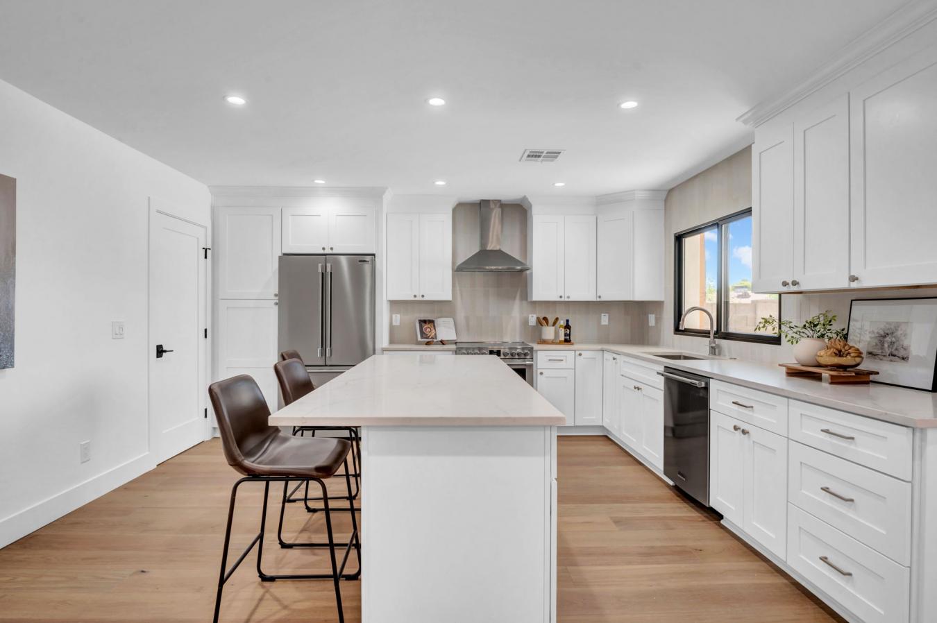 Tempe, Arizona, 85283, United States, 4 Bedrooms Bedrooms, ,3 BathroomsBathrooms,Residential,For Sale,1811719