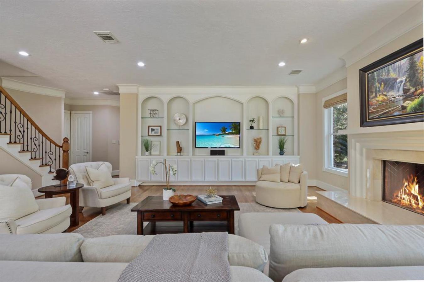 19 Philbrook Way, The Woodlands, TX, 77382, United States, 5 Bedrooms Bedrooms, ,5 BathroomsBathrooms,Residential,For Sale,19 Philbrook Way,1643754