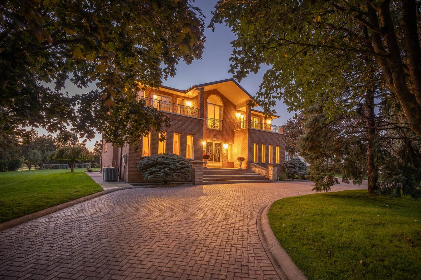 72 Balding Blvd, Woodbridge, Ontario, L4L 3R9, Canada, 4 Bedrooms Bedrooms, ,5 BathroomsBathrooms,Residential,For Sale,72 Balding Blvd,1643674