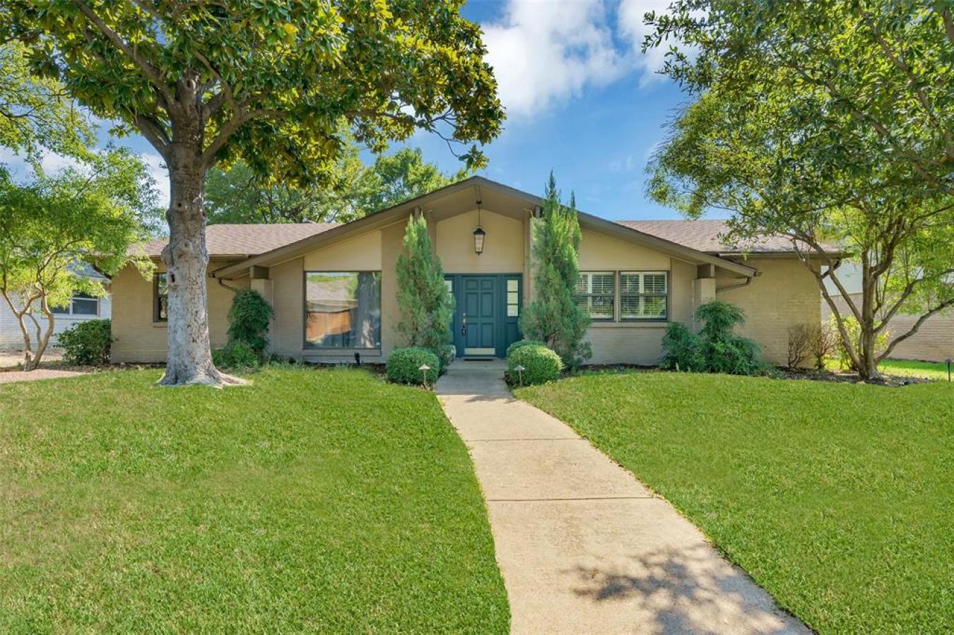 12424 Cedar Bend, Dallas, TX, 75244, United States, 4 Bedrooms Bedrooms, ,2 BathroomsBathrooms,Residential,For Sale,12424 Cedar Bend,1643675