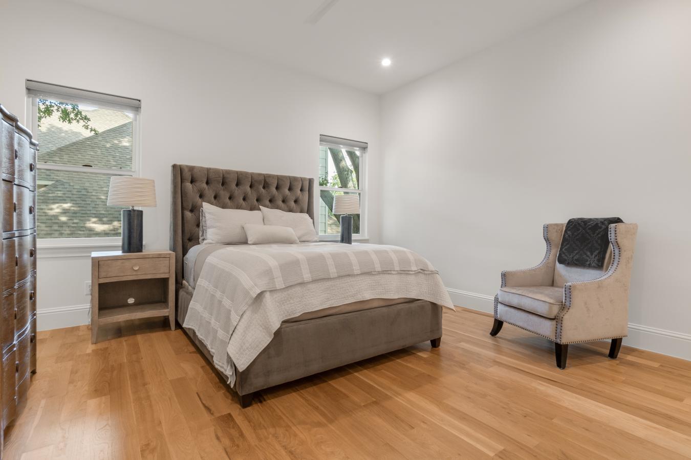 6902 Kenwood Avenue, Dallas, TX, 75214, United States, 5 Bedrooms Bedrooms, ,5 BathroomsBathrooms,Residential,For Sale,6902 Kenwood Avenue,1643657