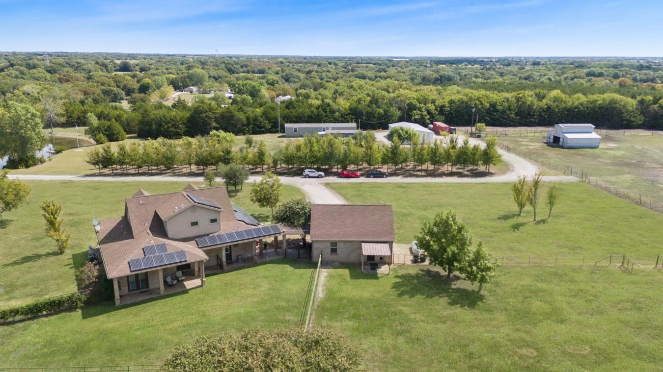 23115 S State Highway 78, Trenton, TX, 75490, United States, 3 Bedrooms Bedrooms, ,3 BathroomsBathrooms,Residential,For Sale,23115 S State Highway 78,1644778