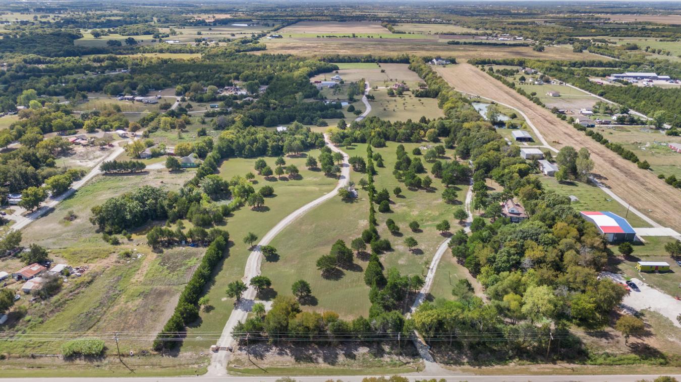 23115 S State Highway 78, Trenton, TX, 75490, United States, 3 Bedrooms Bedrooms, ,3 BathroomsBathrooms,Residential,For Sale,23115 S State Highway 78,1644778