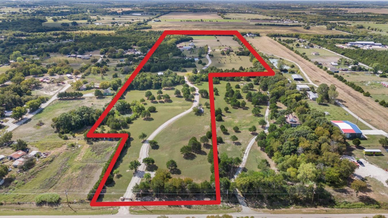 23115 S State Highway 78, Trenton, TX, 75490, United States, 3 Bedrooms Bedrooms, ,3 BathroomsBathrooms,Residential,For Sale,23115 S State Highway 78,1644778