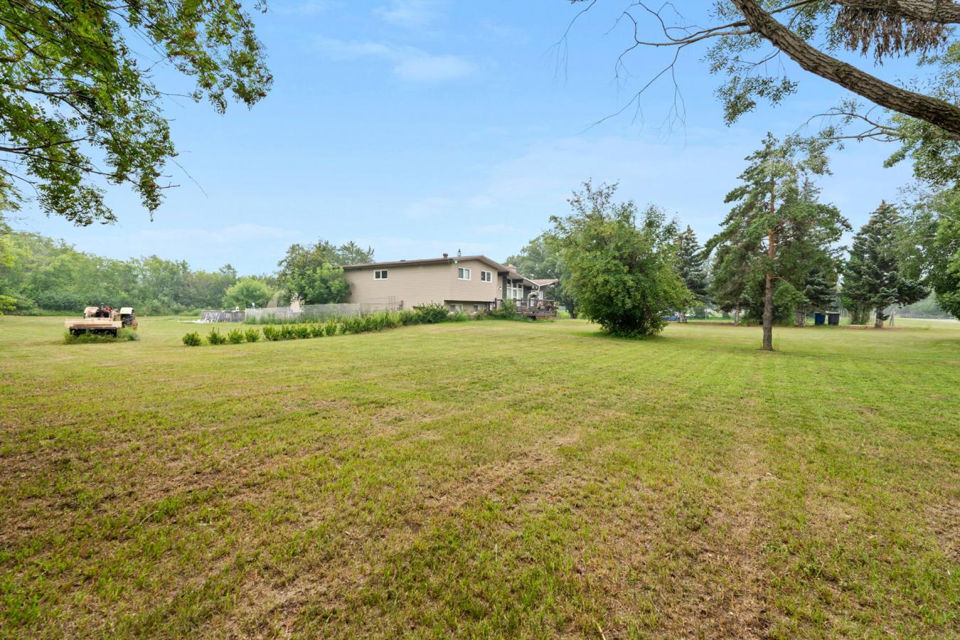 3762 Haliburton Avenue, Furdale, SK, S7T 1B2, Canada, 4 Bedrooms Bedrooms, ,5 BathroomsBathrooms,Residential,For Sale,3762 Haliburton Avenue,1644772