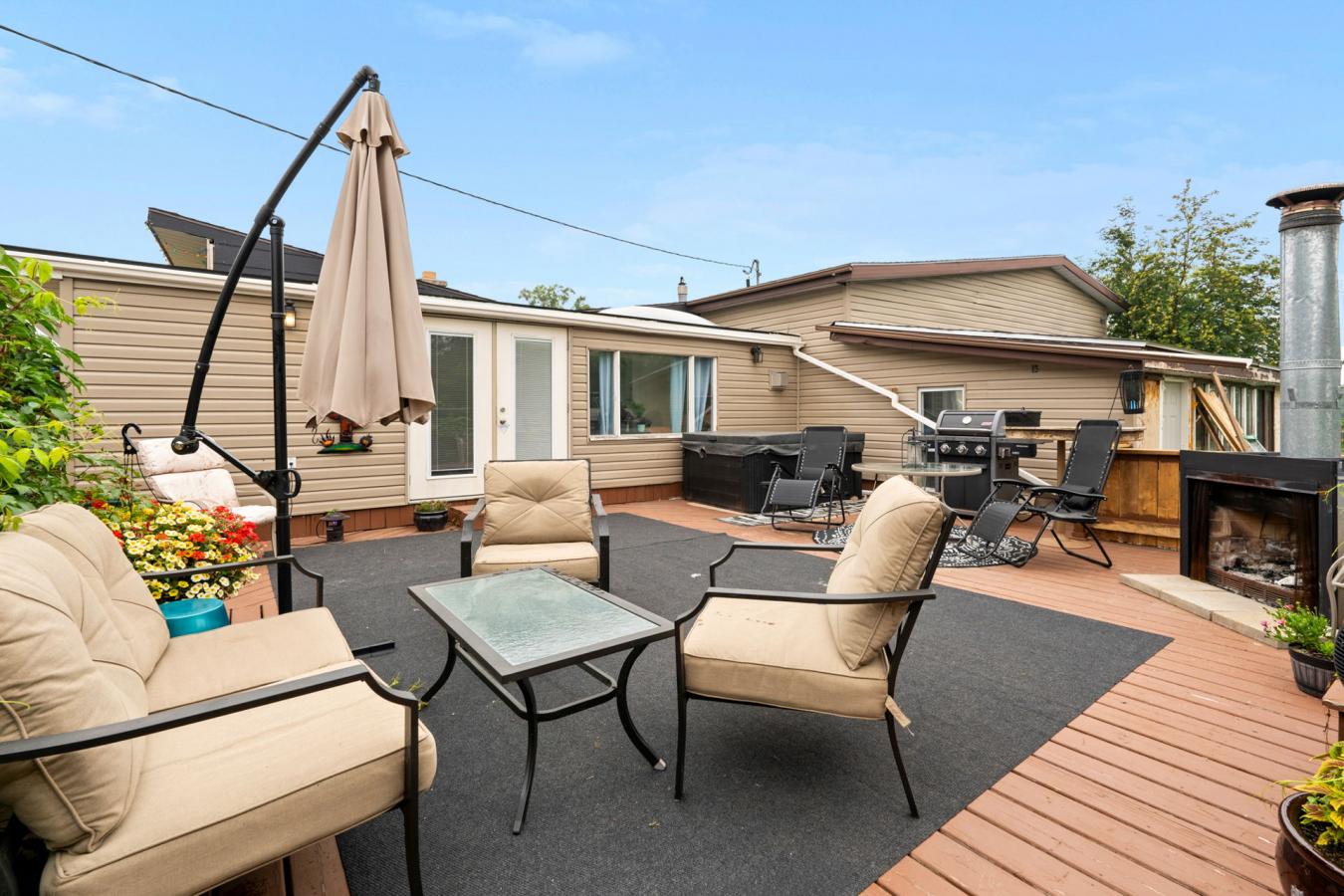 3762 Haliburton Avenue, Furdale, SK, S7T 1B2, Canada, 4 Bedrooms Bedrooms, ,5 BathroomsBathrooms,Residential,For Sale,3762 Haliburton Avenue,1644772