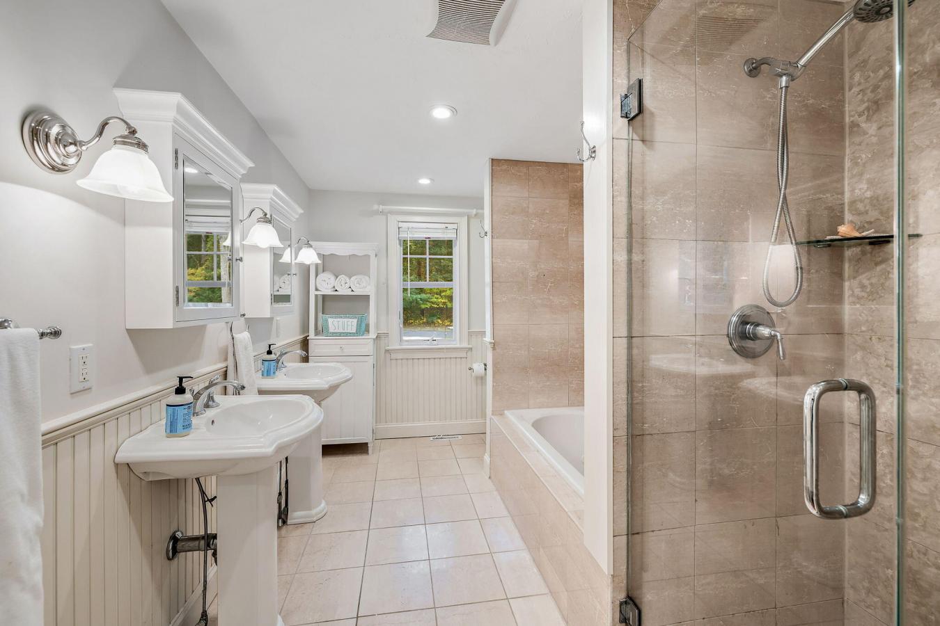 15 Topping Lift, Mashpee, MA, 02649, United States, 3 Bedrooms Bedrooms, ,2 BathroomsBathrooms,Residential,For Sale,15 Topping Lift,1645021