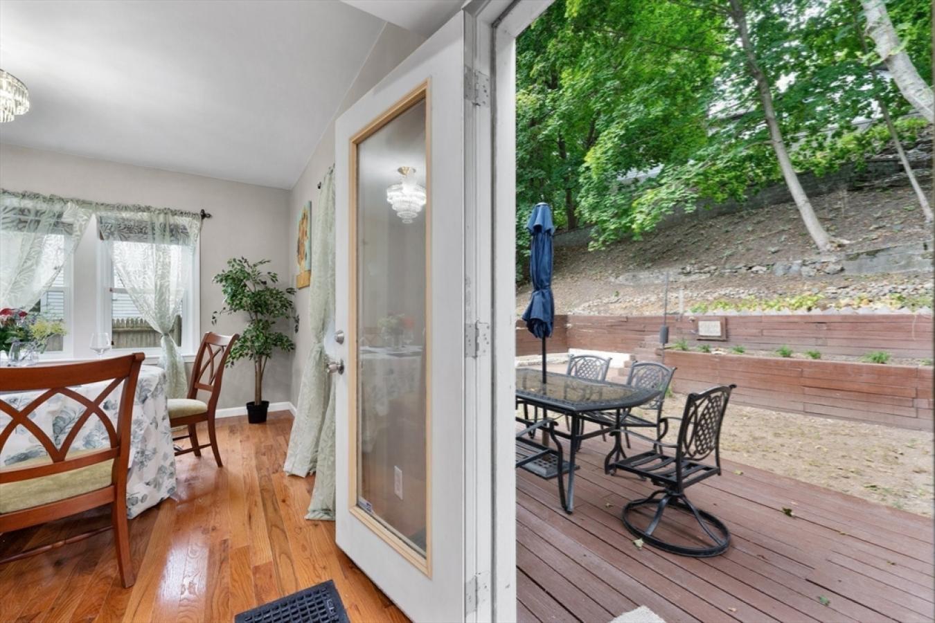 707 South, Waltham, MA, 02453, United States, 3 Bedrooms Bedrooms, ,2 BathroomsBathrooms,Residential,For Sale,707 South,1645576