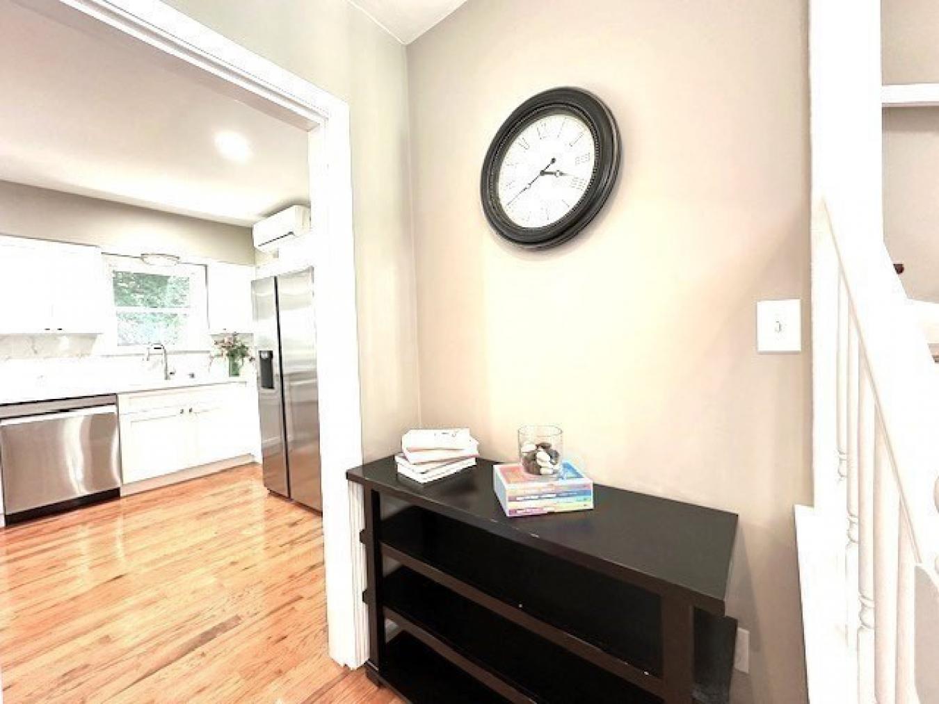 707 South, Waltham, MA, 02453, United States, 3 Bedrooms Bedrooms, ,2 BathroomsBathrooms,Residential,For Sale,707 South,1645576