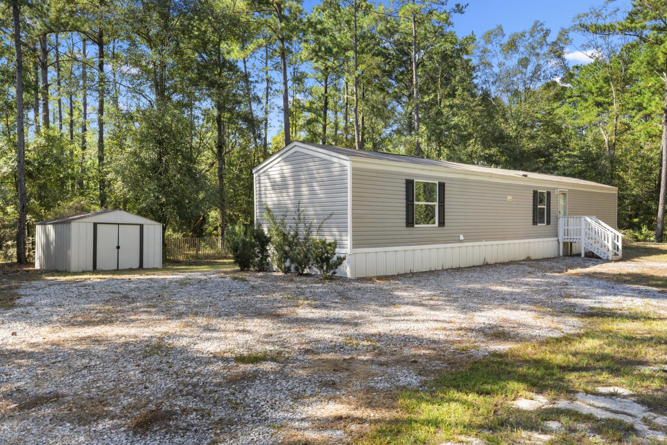 4515 State Highway 20, Freeport, Florida, 32439, United States, ,Residential,For Sale,4515 State Highway 20,1645565