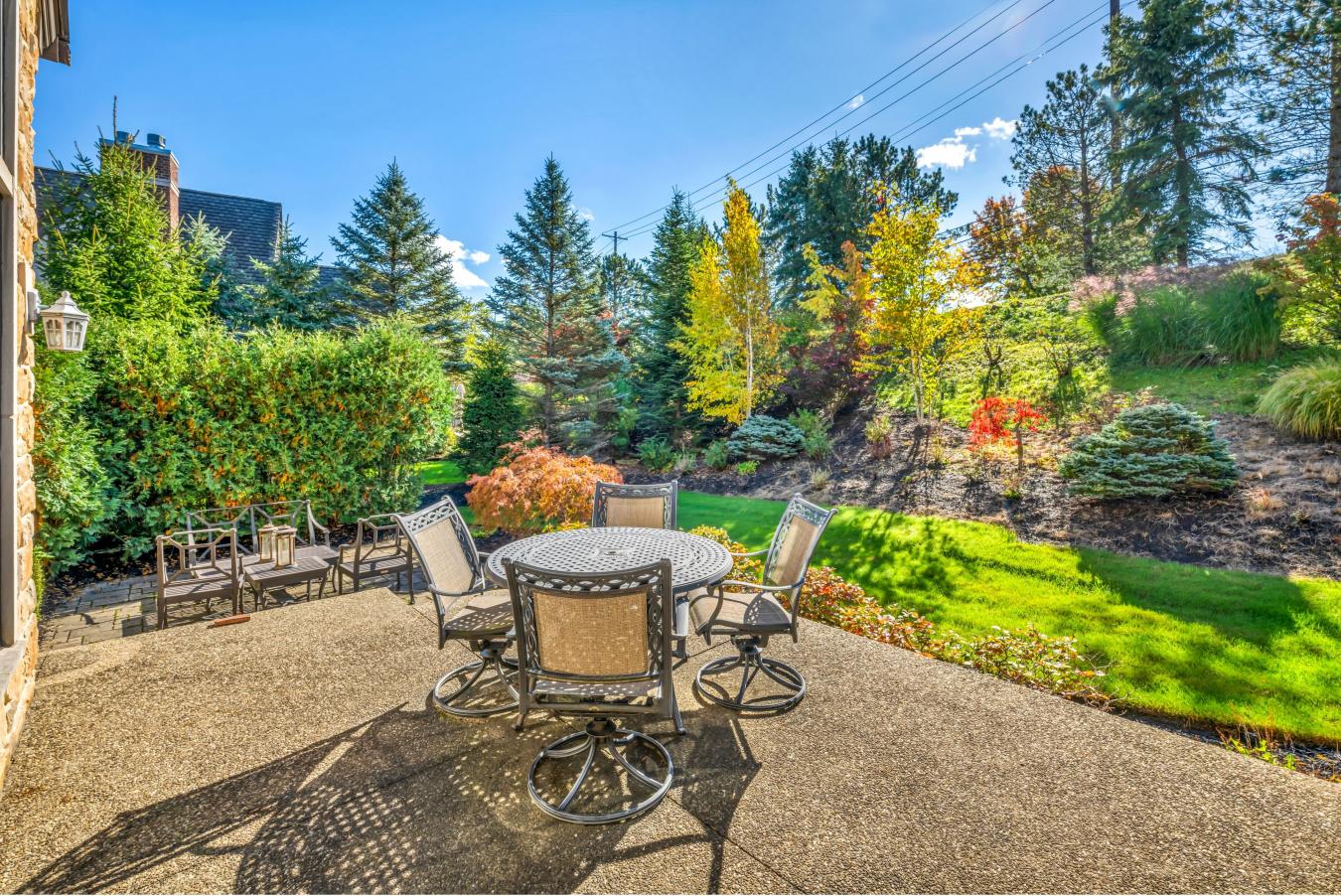 39470 Stillman Lane, Willoughby, OH, 44094, United States, 4 Bedrooms Bedrooms, ,4 BathroomsBathrooms,Residential,For Sale,39470 Stillman Lane,1648306