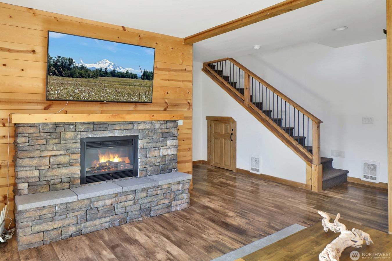 17357 N Shore Drive NW, Leavenworth, WA, 98826, United States, 3 Bedrooms Bedrooms, ,3 BathroomsBathrooms,Residential,For Sale,17357 N Shore Drive NW,1648302