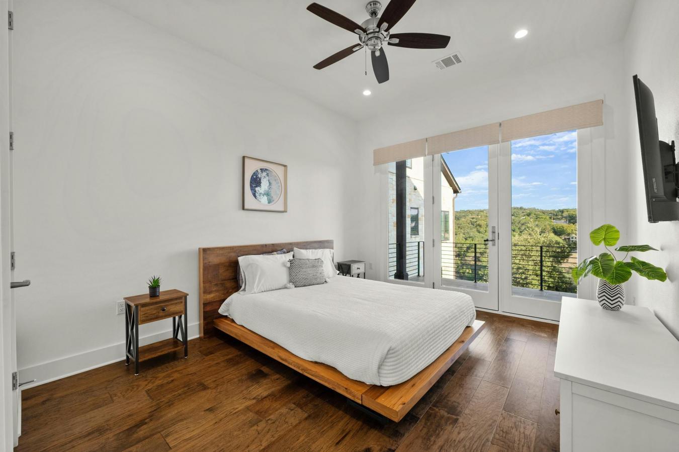 5717 Lost Horizon Drive, Austin, TX, 78750, United States, 3 Bedrooms Bedrooms, ,2 BathroomsBathrooms,Residential,For Sale,5717 Lost Horizon Drive,1648299