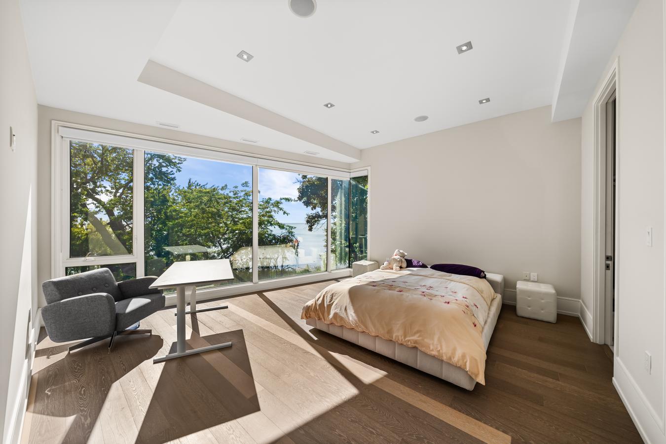 67 Lake Promenade, Toronto, ON, M8W 1A2, Canada, 4 Bedrooms Bedrooms, ,9 BathroomsBathrooms,Residential,For Sale,67 Lake Promenade,1648295