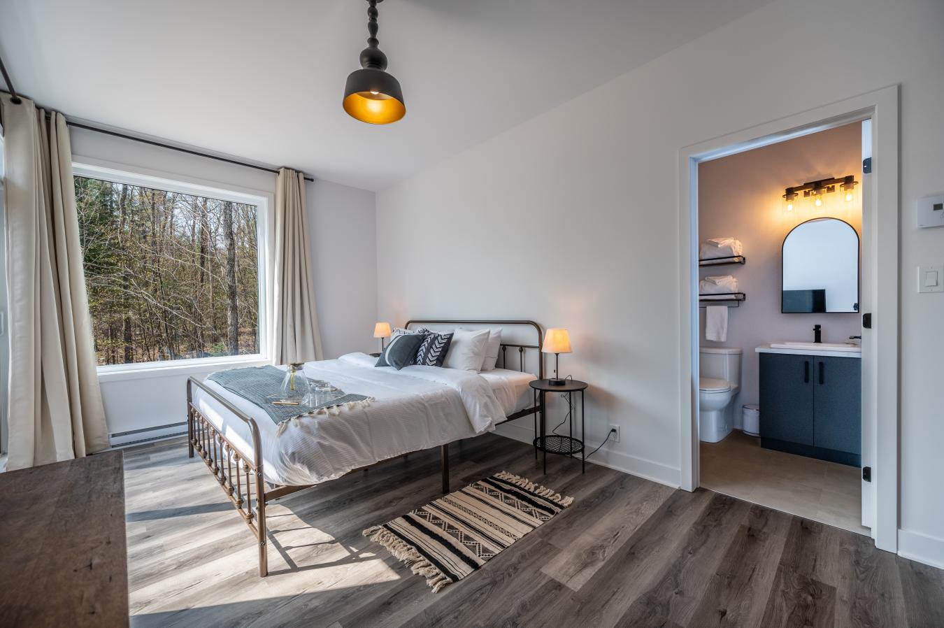 45 Denali, La Conception, QC, J0T 1M0, Canada, 4 Bedrooms Bedrooms, ,4 BathroomsBathrooms,Residential,For Sale,45 Denali,1650568