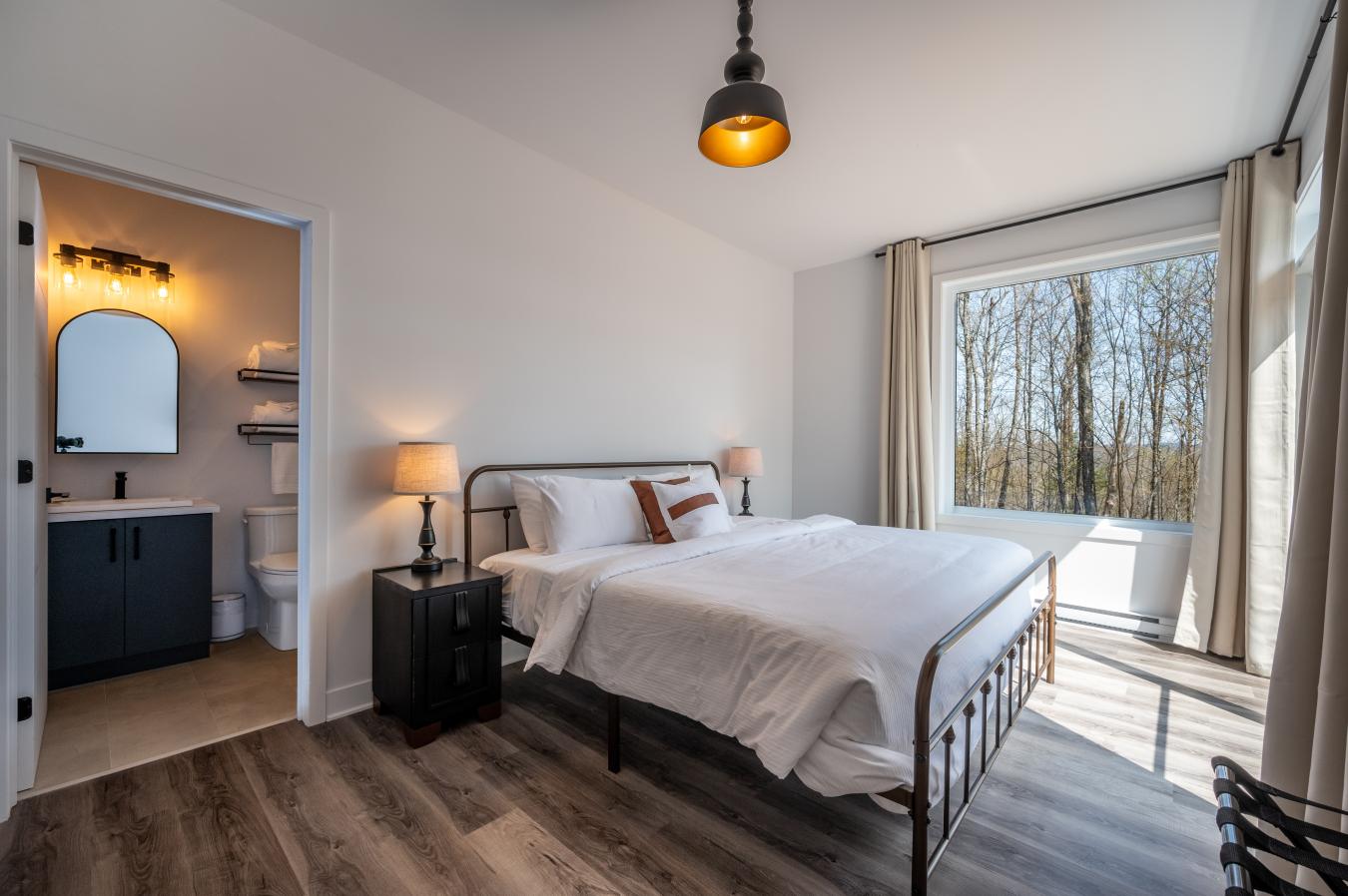 45 Denali, La Conception, QC, J0T 1M0, Canada, 4 Bedrooms Bedrooms, ,4 BathroomsBathrooms,Residential,For Sale,45 Denali,1650568