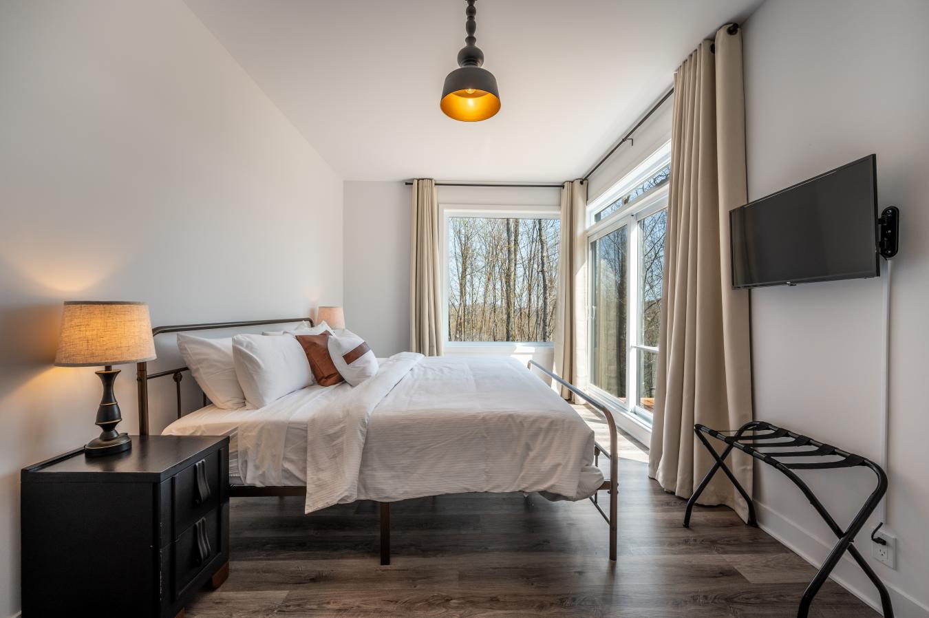 45 Denali, La Conception, QC, J0T 1M0, Canada, 4 Bedrooms Bedrooms, ,4 BathroomsBathrooms,Residential,For Sale,45 Denali,1650568