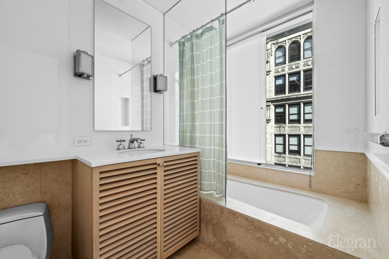 15 Union Square, New York, NY, 10003, United States, 3 Bedrooms Bedrooms, ,3 BathroomsBathrooms,Residential,For Sale,15 Union Square,1650555