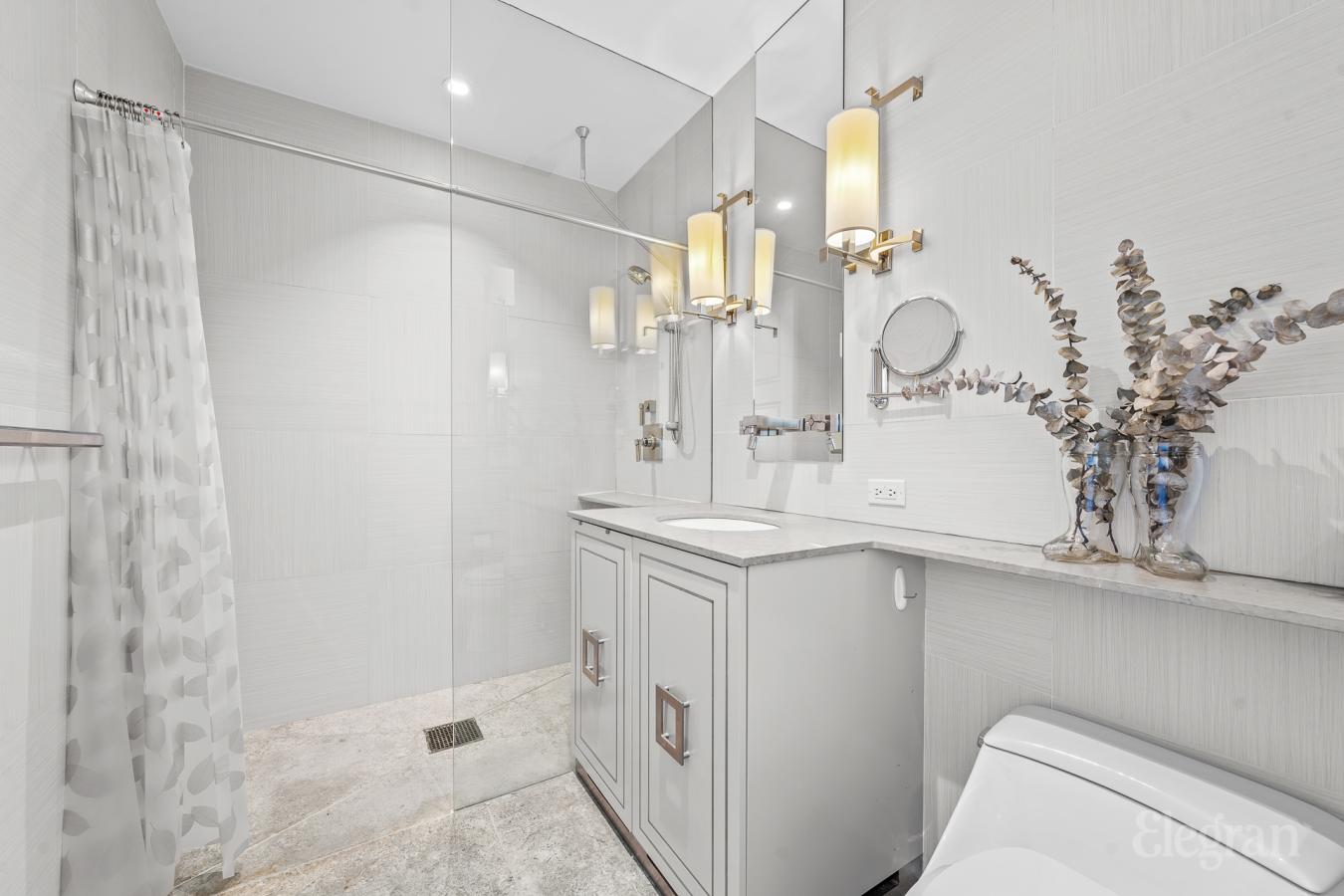 15 Union Square, New York, NY, 10003, United States, 3 Bedrooms Bedrooms, ,3 BathroomsBathrooms,Residential,For Sale,15 Union Square,1650555