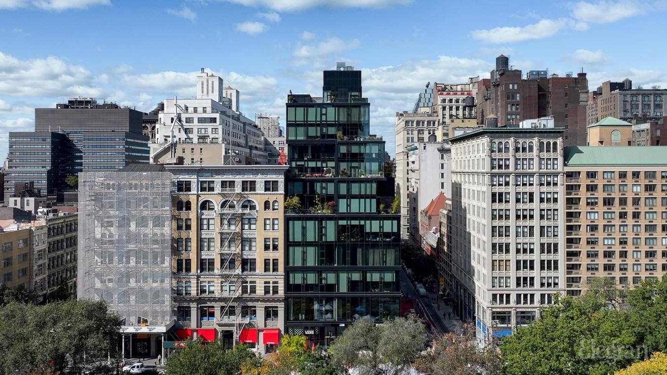 15 Union Square, New York, NY, 10003, United States, 3 Bedrooms Bedrooms, ,3 BathroomsBathrooms,Residential,For Sale,15 Union Square,1650555