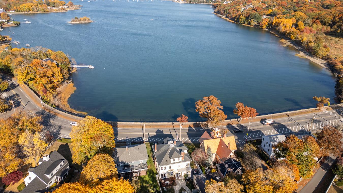 450 Lafayette Street, Salem, MA, 01970, United States, 5 Bedrooms Bedrooms, ,3 BathroomsBathrooms,Residential,For Sale,450 Lafayette Street,1650550