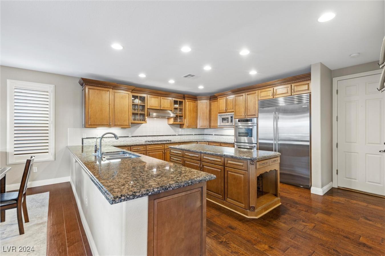 10809 Ickworth Court, Las Vegas, NV, 89135, United States, 5 Bedrooms Bedrooms, ,4 BathroomsBathrooms,Residential,For Sale,10809 Ickworth Court,1652248