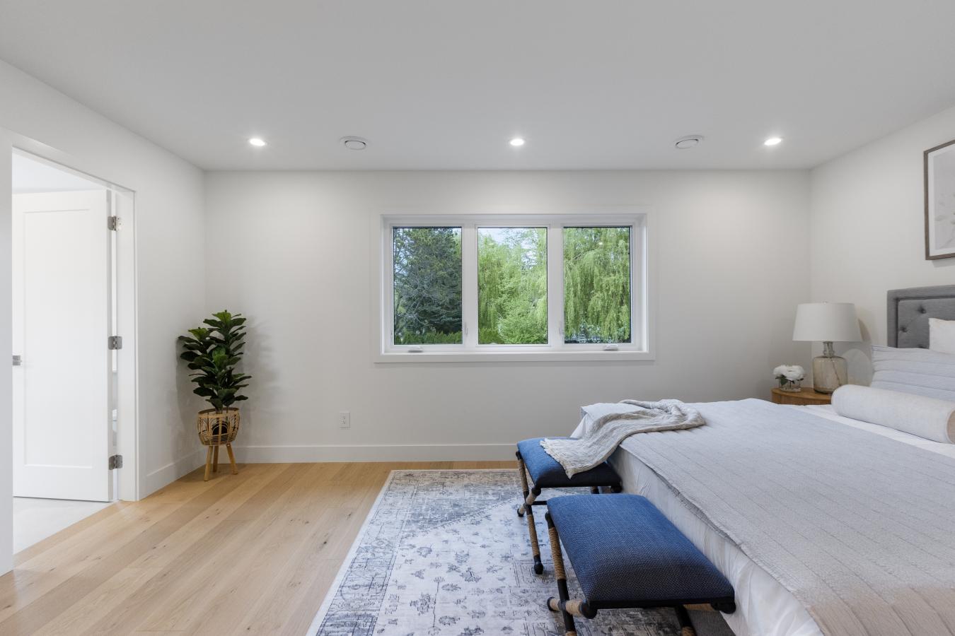 Victoria, BC, V8Z 1W5, Canada, 4 Bedrooms Bedrooms, ,4 BathroomsBathrooms,Residential,For Sale,1869036
