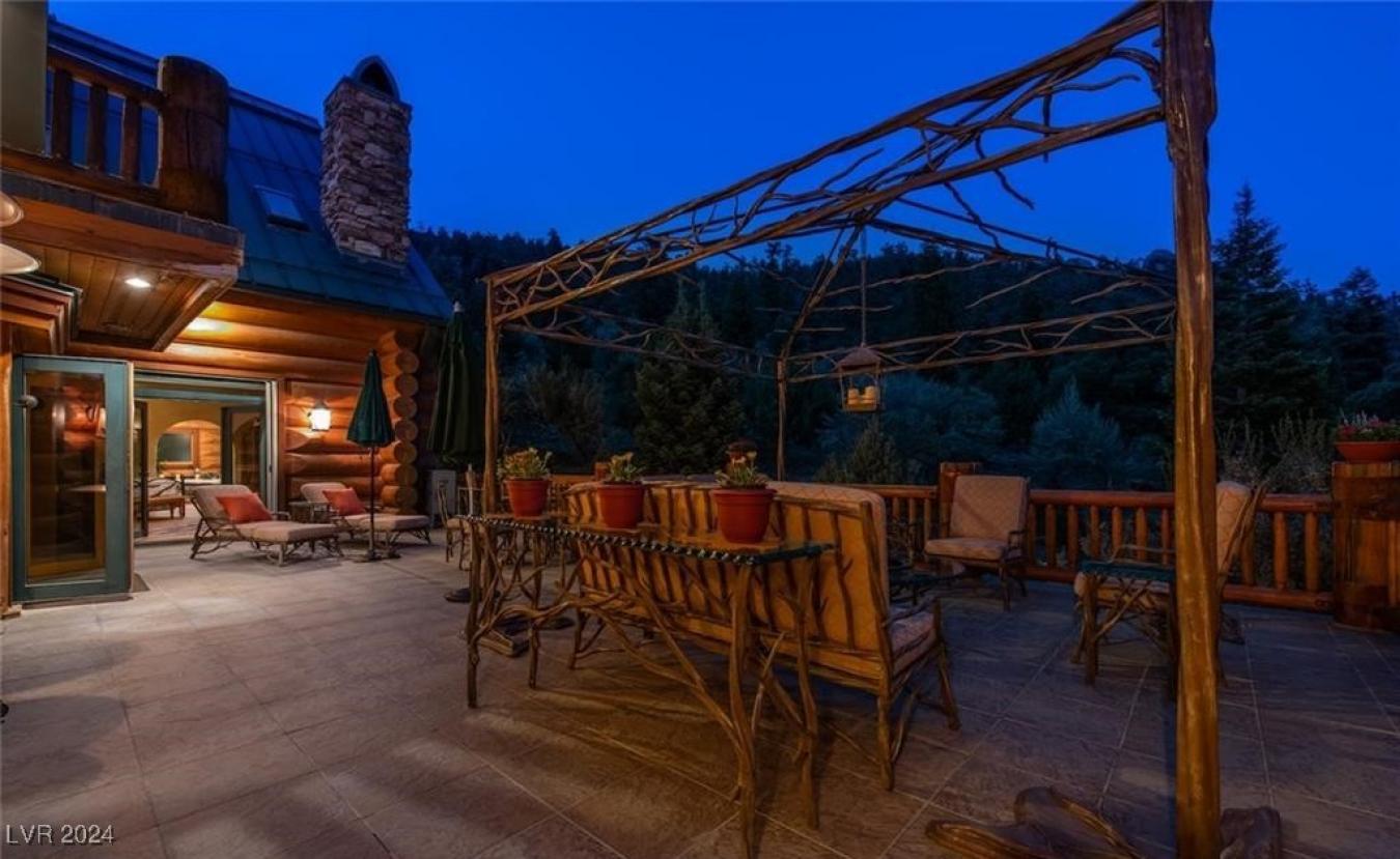 276 Seven Dwarfs Road, Mount Charleston, NV, 89124, United States, 5 Bedrooms Bedrooms, ,4 BathroomsBathrooms,Residential,For Sale,276 Seven Dwarfs Road,1653876